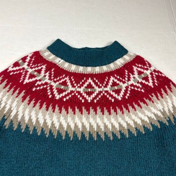 American Eagle Sweater Chunky Knit Sweater Fair Isle Nordic Holiday Pullover XS - Picture 3 of 10
